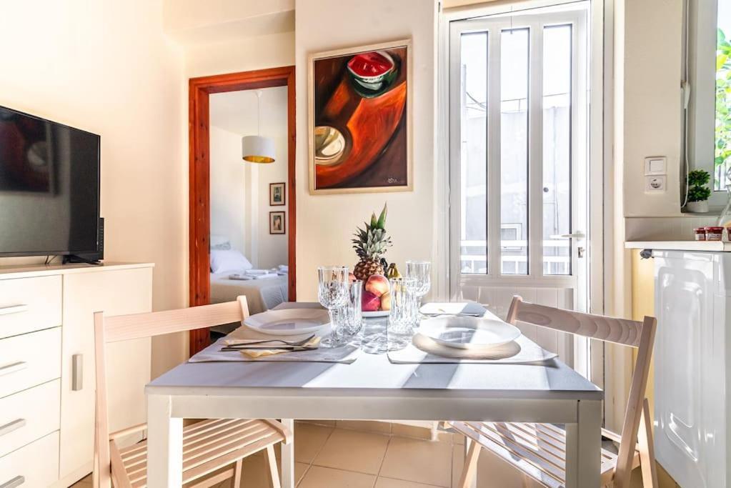 Cozy Apartment In The Heart Of City Center Heraclión Exterior foto